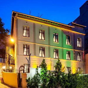 element-garden.istanbul-turkeyhotels.com/