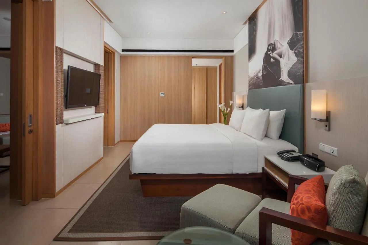 *****  Courtyard By Marriott Bali Seminyak Resort Indonézia