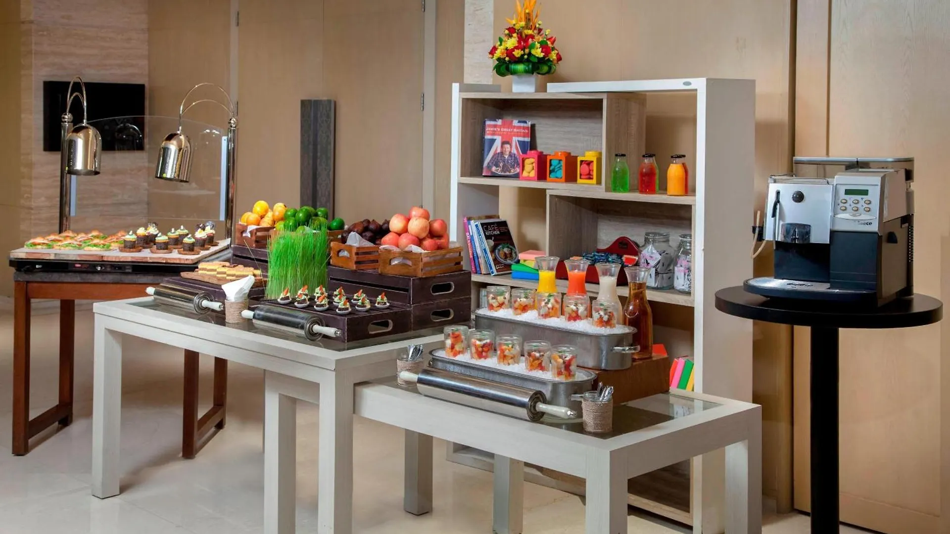 *****  Courtyard By Marriott Bali Seminyak Resort Indonézia