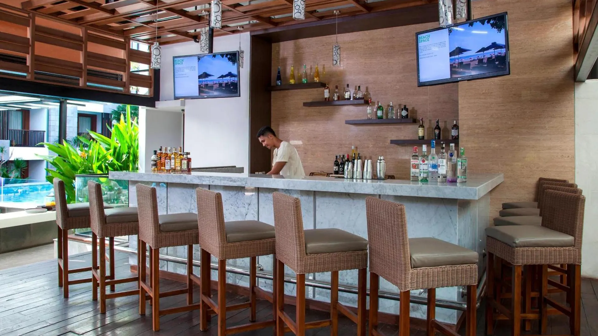 Courtyard By Marriott Bali Seminyak Resort