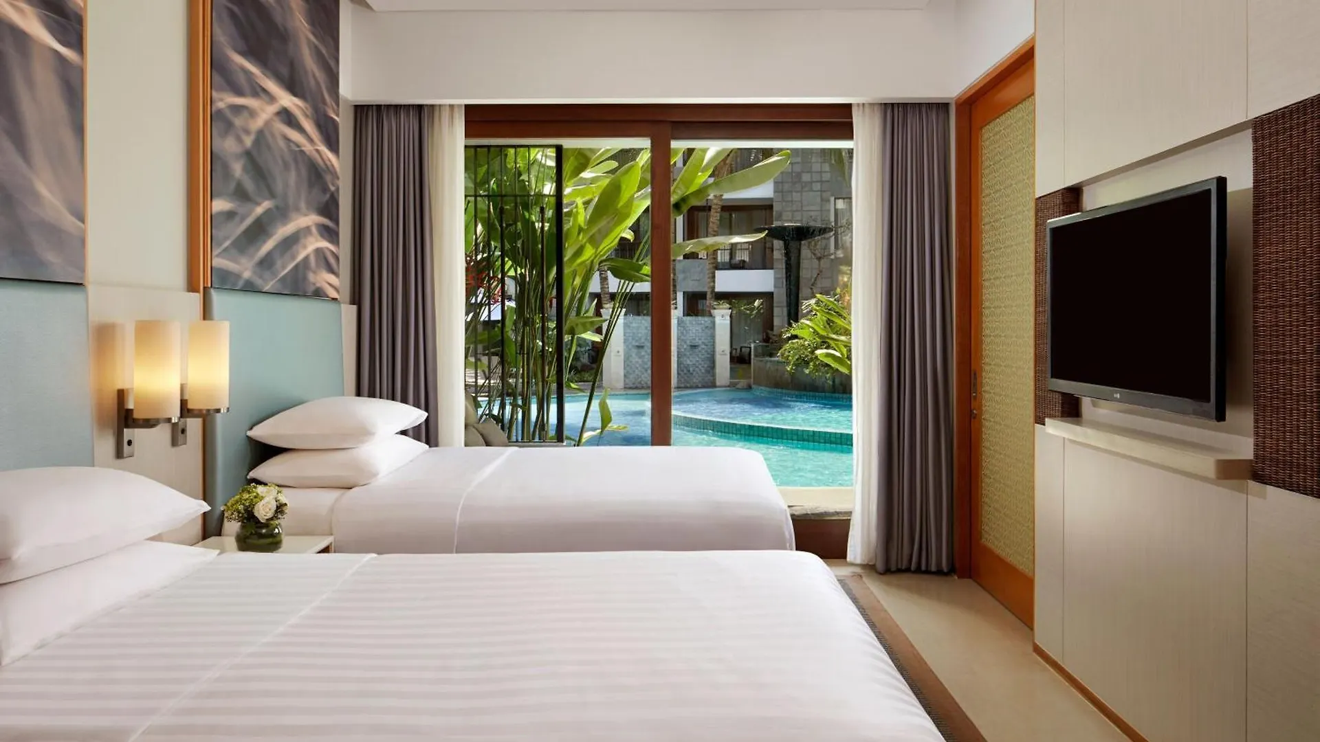Courtyard By Marriott Bali Seminyak Resort